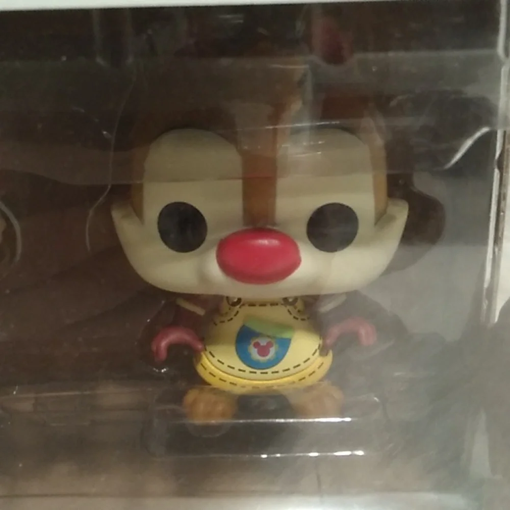 SALE! New POP! Chip And Dale Vinyl Figures 2 Pack - Picture 3 of 14